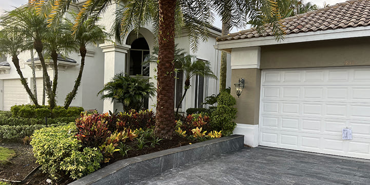 Landscaping Contractor in Boca West FL